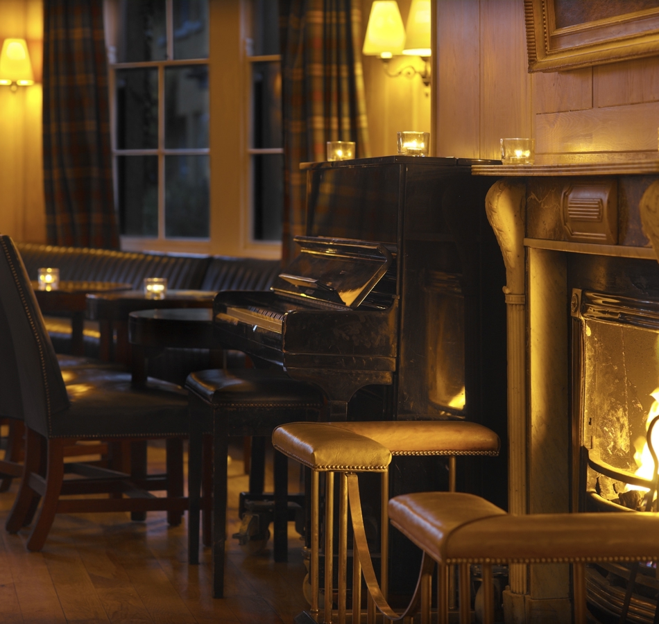 Piano & Prosecco Package