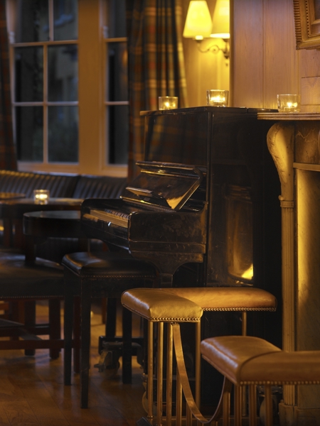 Piano & Prosecco Package